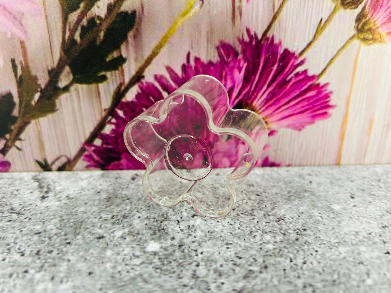 Envase de Policarbonato Pequeño de Flores